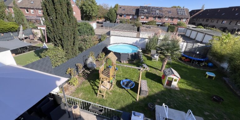 Aussicht vom Balkon im 1 OG